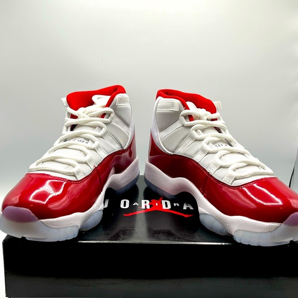 SOLD-New Nike Air Jordan 11 Retro Cherry Men’s Size 9 - Picture 5 of 7